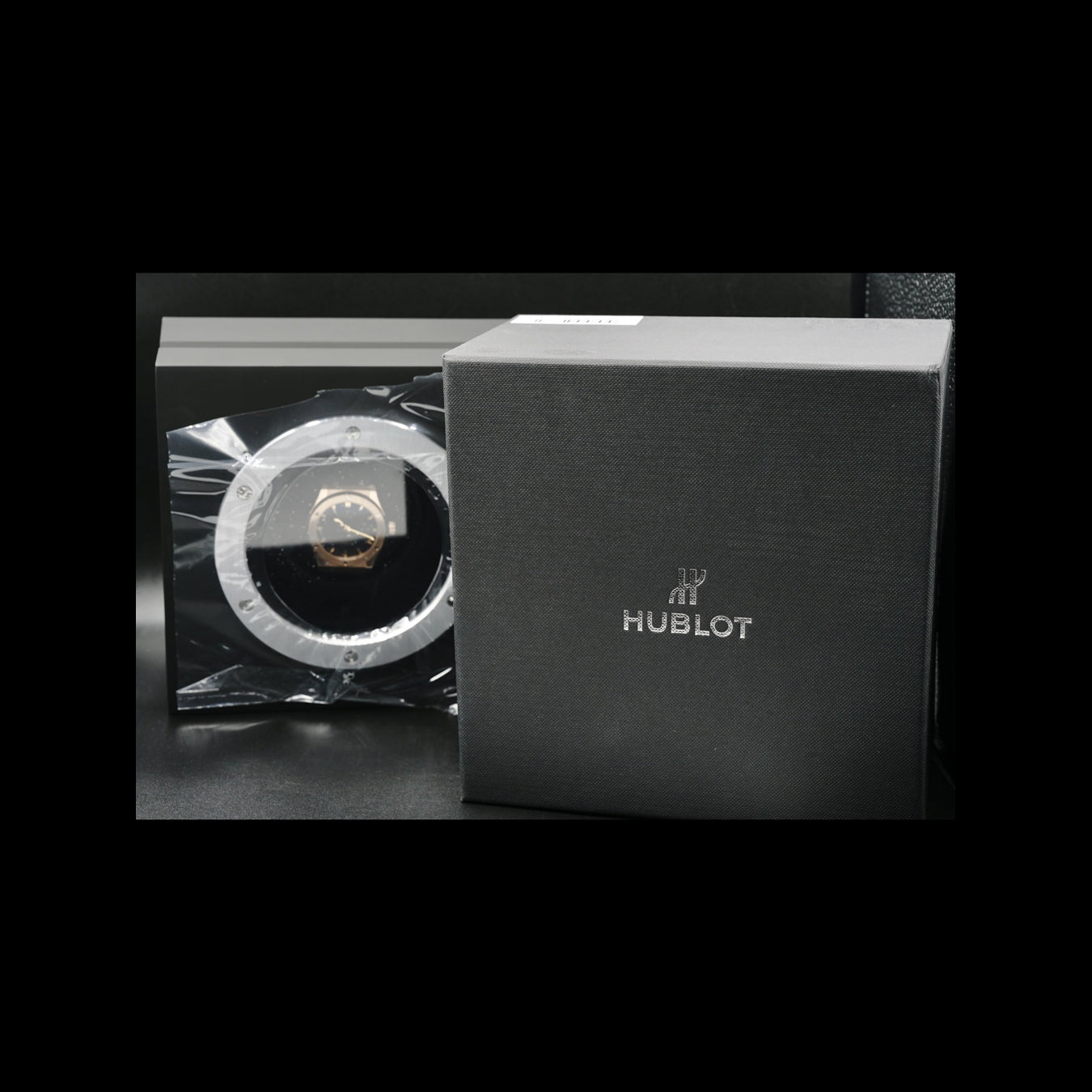 Hublot Classic Fusion King Gold 42mm 542.OX.1180.LR