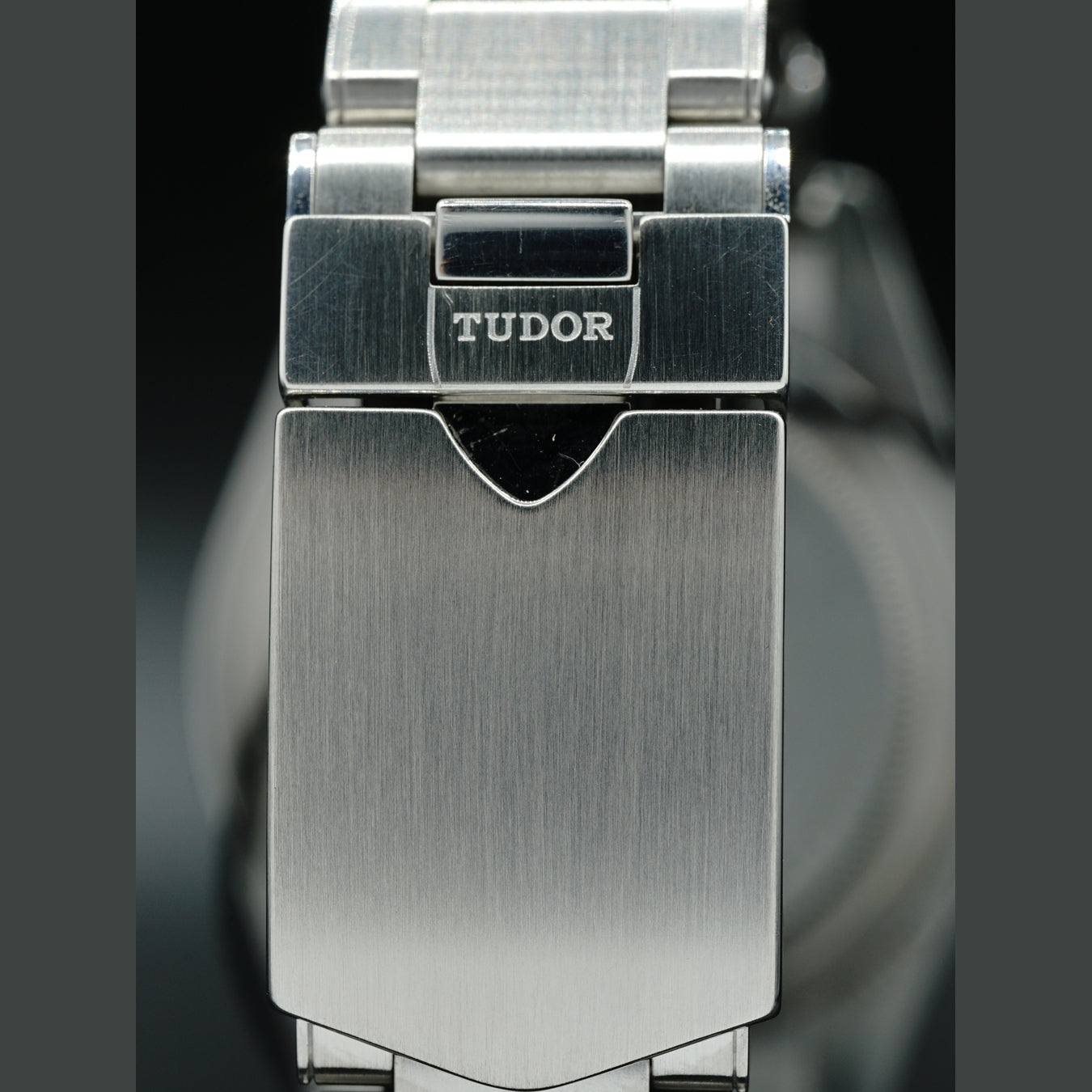 Tudor Black Bay 79030N