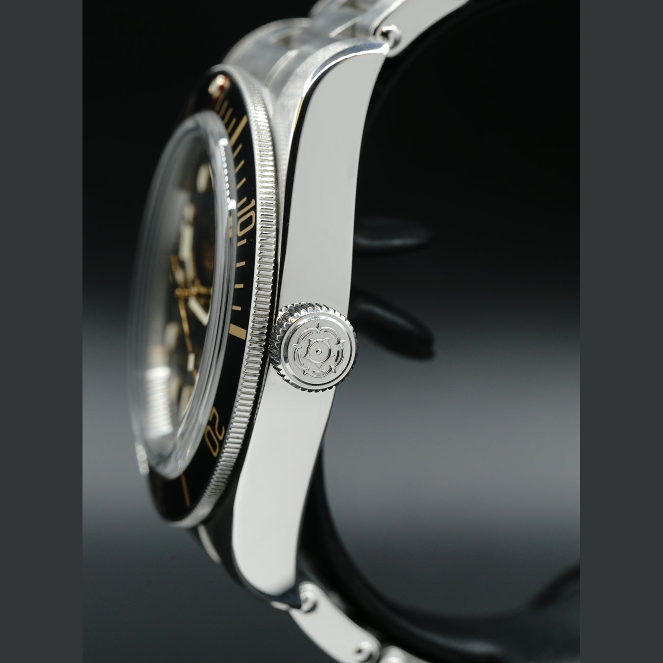 Tudor Black Bay 79030N