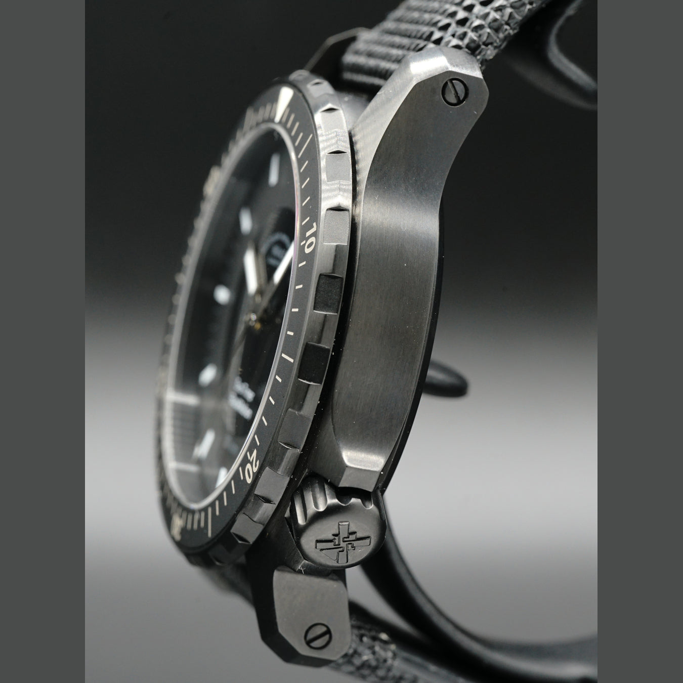 Mühle Glashütte Sea-timer Blackmotion M1-41-83-NB
