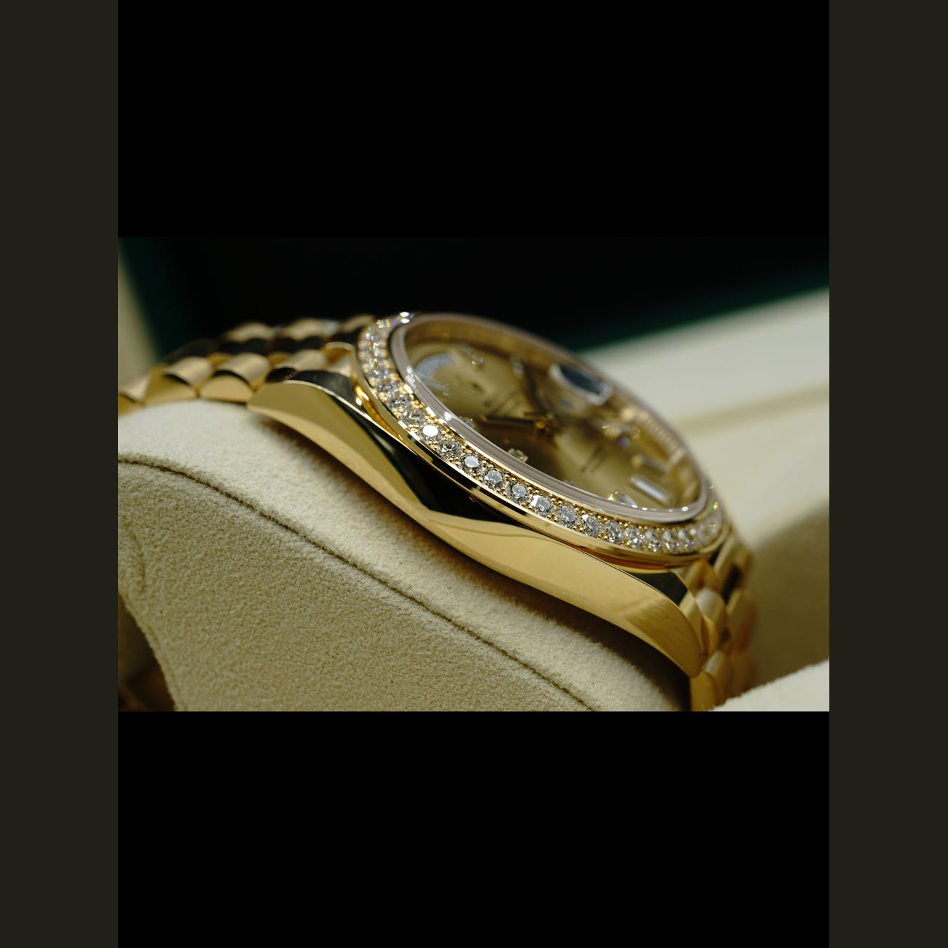 Rolex Oyster Perpetual Day-Date 228348RBR