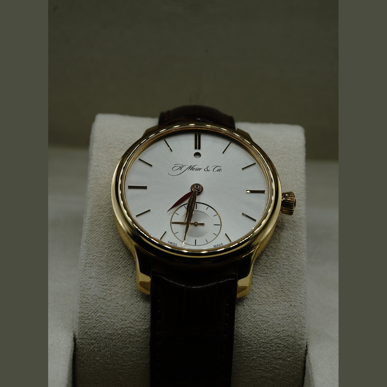 H. Moser & Cie. Endeavour Endeavour Dual Time 1346-0101
