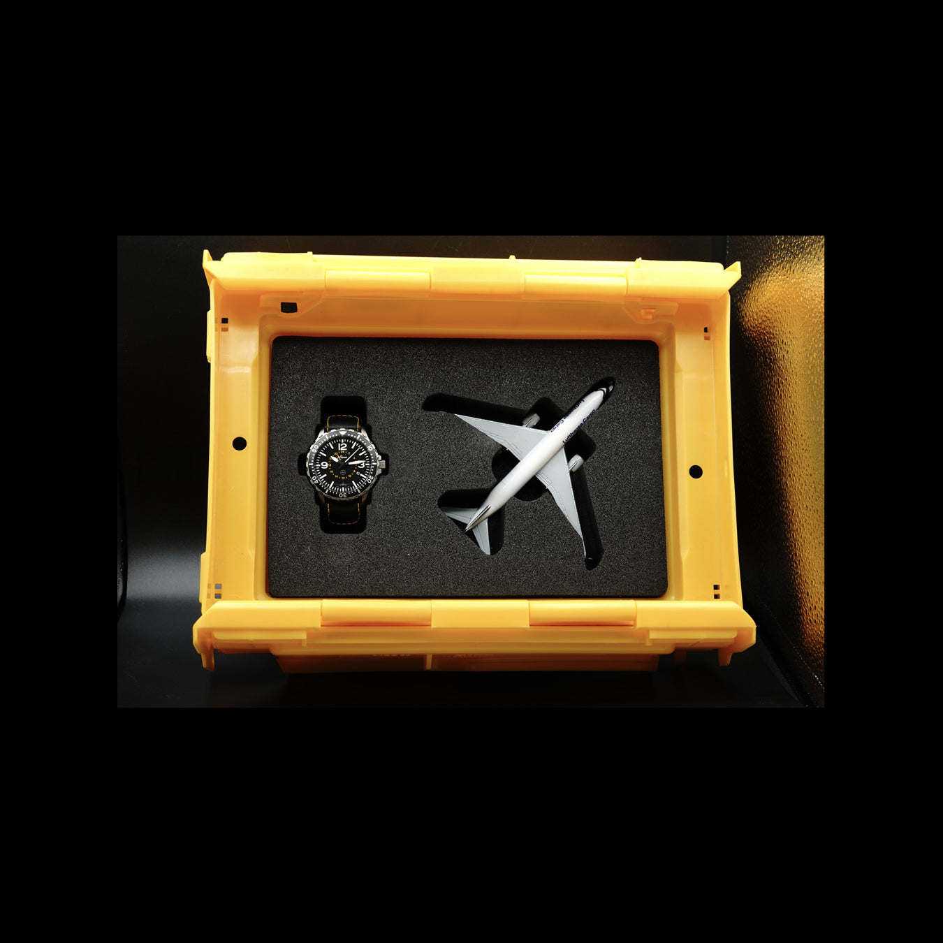 Sinn 857 UTC TESTAF Lufthansa Cargo Limited Edition
