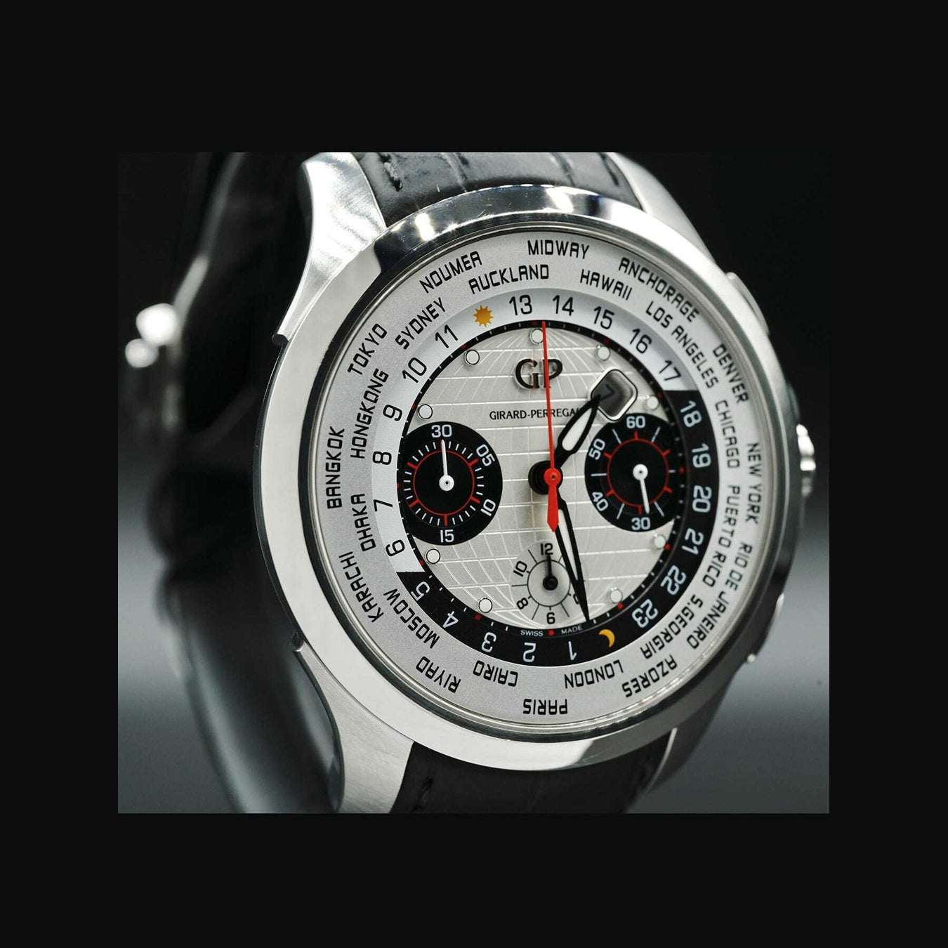 Girard Perregaux Traveller 49700-11-131-BB