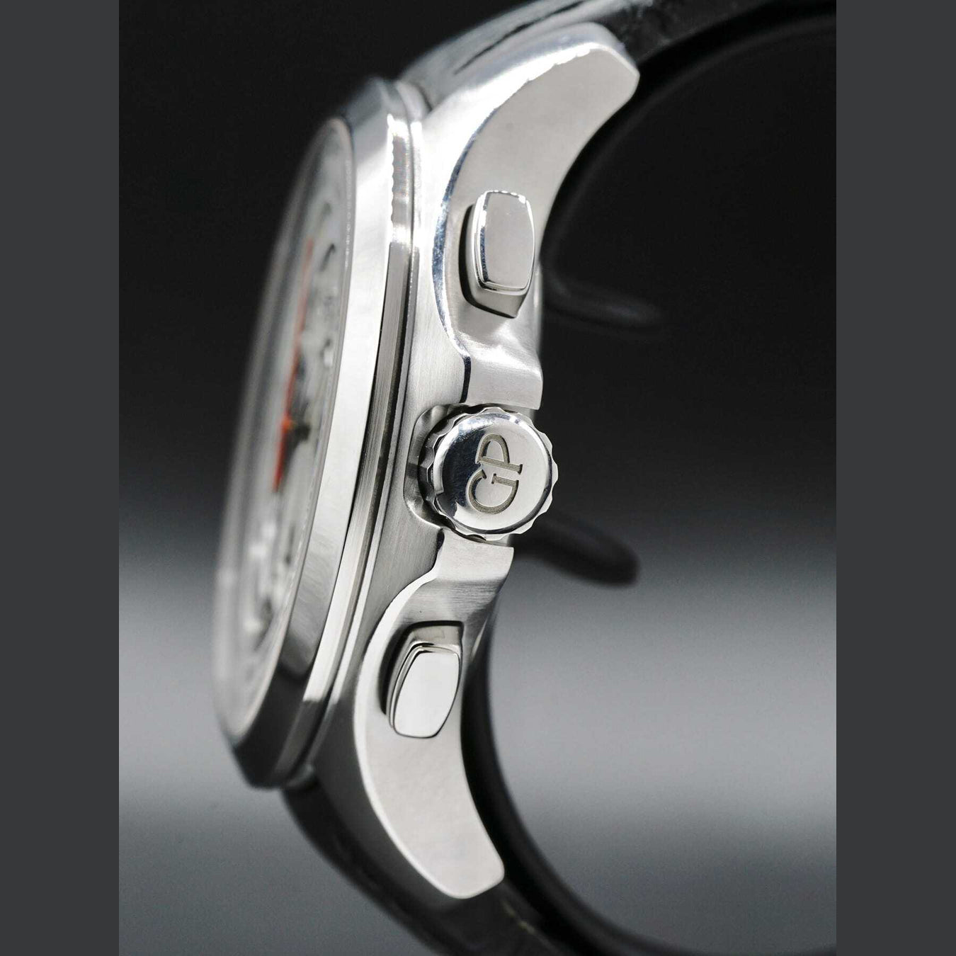 Girard Perregaux Traveller 49700-11-131-BB
