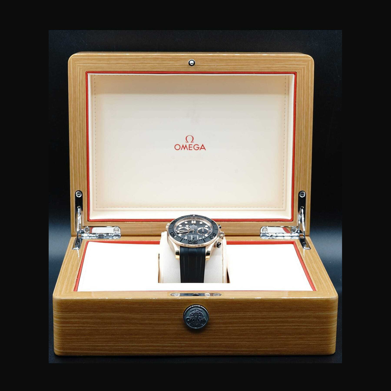 Omega Seamaster Diver 300 Master Chronometer Chronograph 44mm 210.62.44.51.01.001