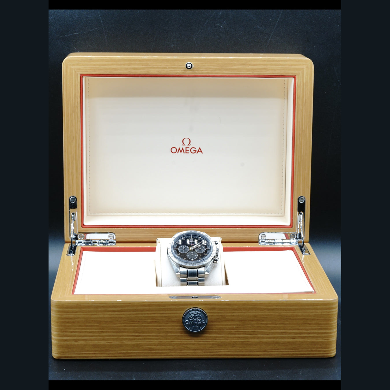 Omega Speedmaster Broad Arrow 321.10.42.50.01.001