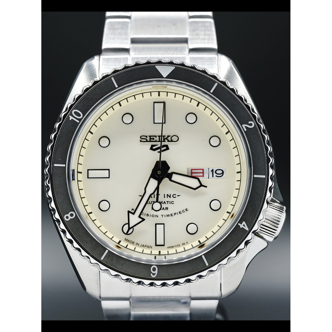 Seiko 5 Sports SBSA145 Limited Edition