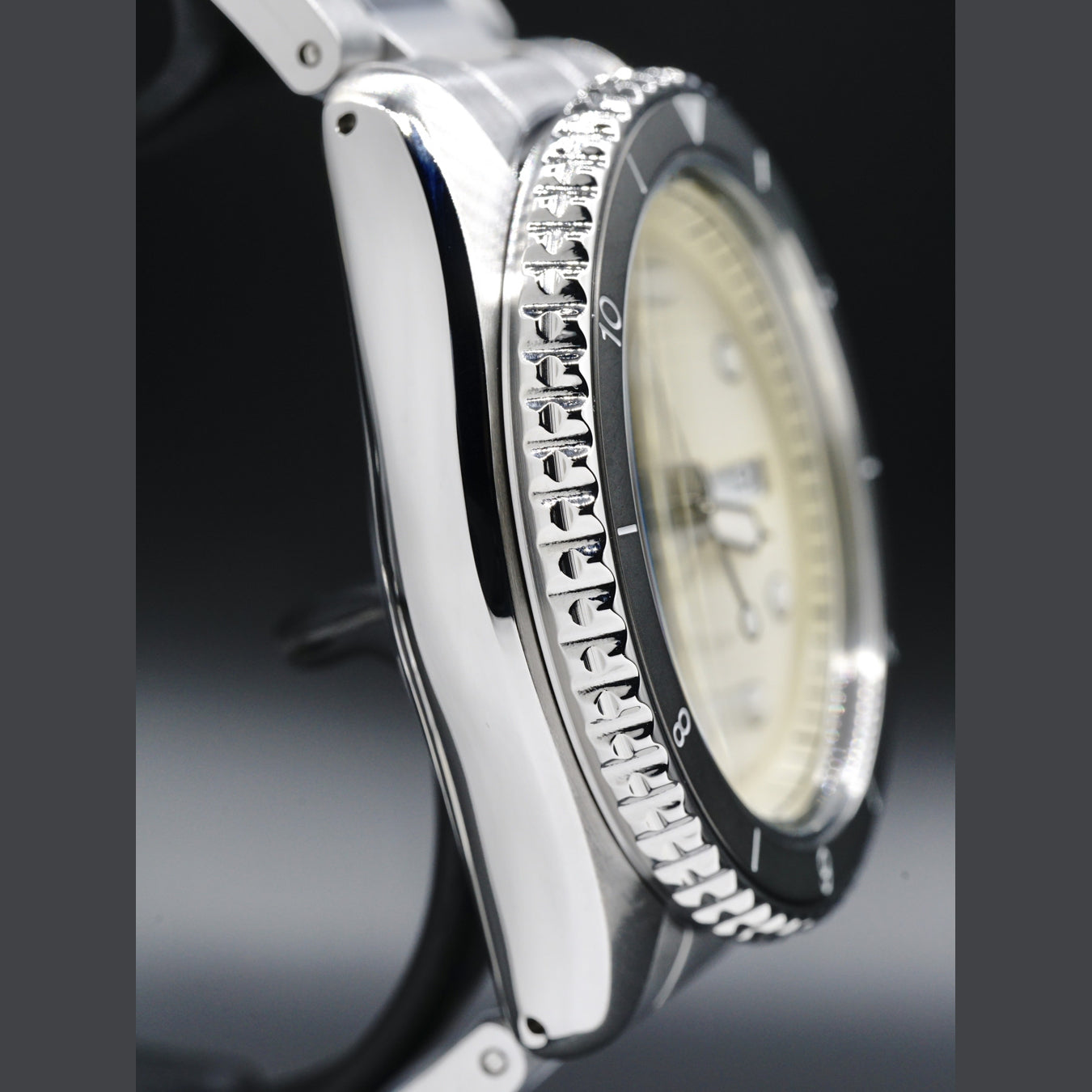 Seiko 5 Sports SBSA145 Limited Edition
