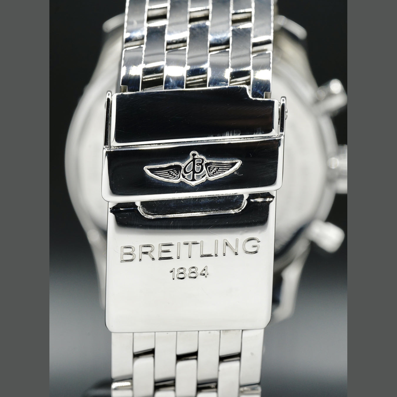 Breitling Navitimer World Chronograph GMT A24322