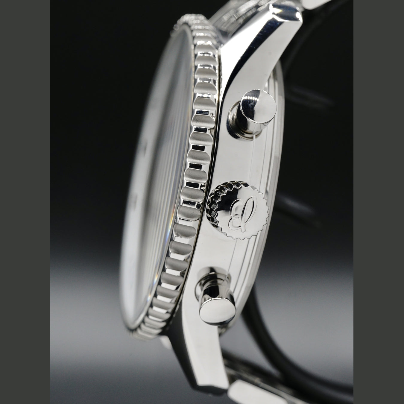 Breitling Navitimer World Chronograph GMT A24322