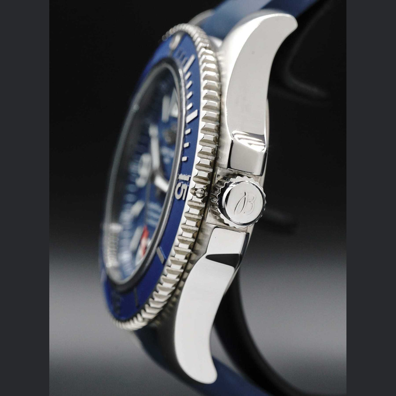Breitling Superocean Automatic  A17366