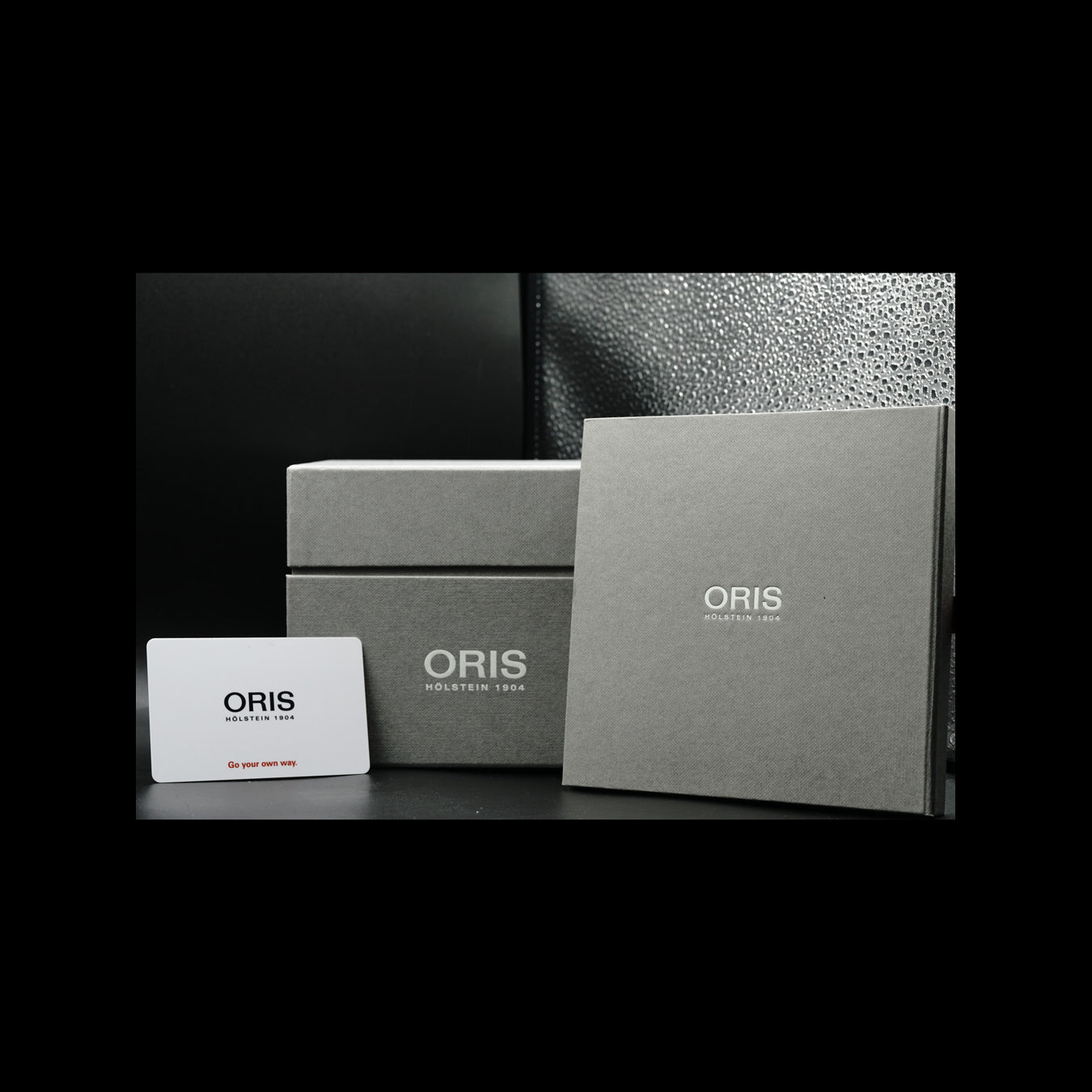Oris Aquis Date 41.5mm Blue Dial