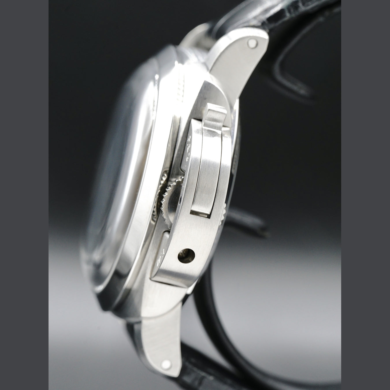 Panerai Luminor 44 1950 8 Days GMT PAM00233