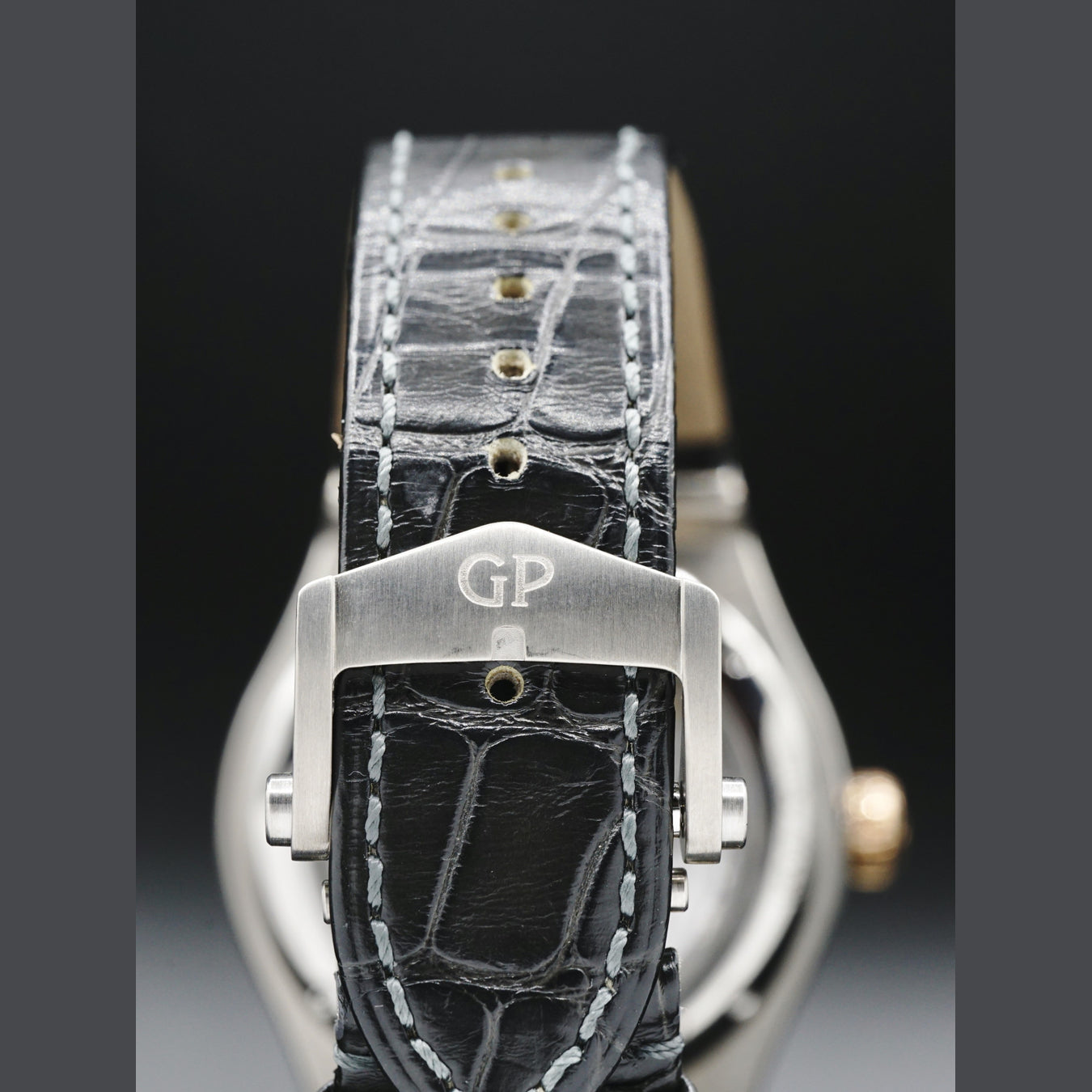 Girard Perregaux Laureato Automatic 81010-26-232-BB6A