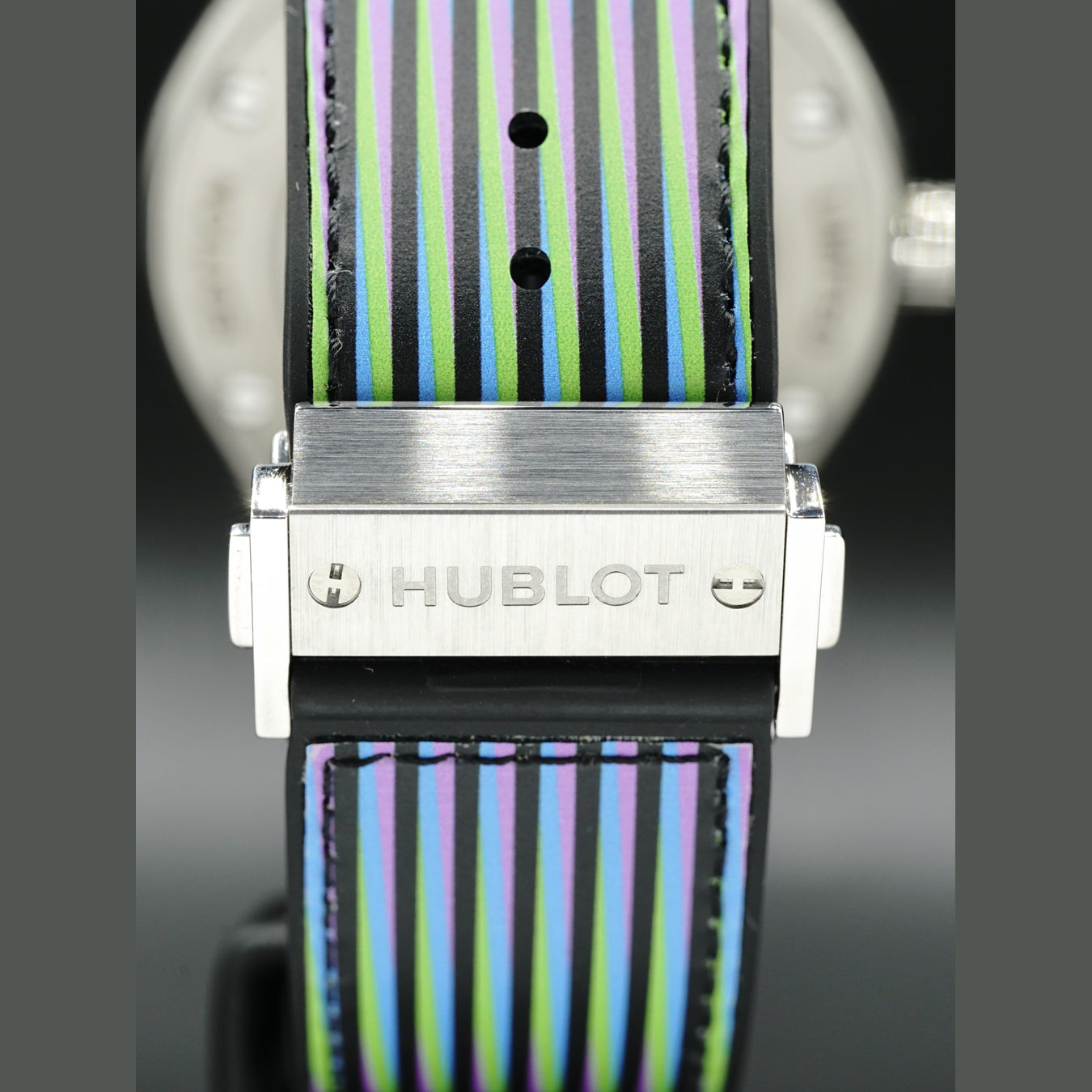 Hublot Classic Fusion Cruz Diez Titanium 45mm Limited Edition 511.NX.8900.VR.CZD19