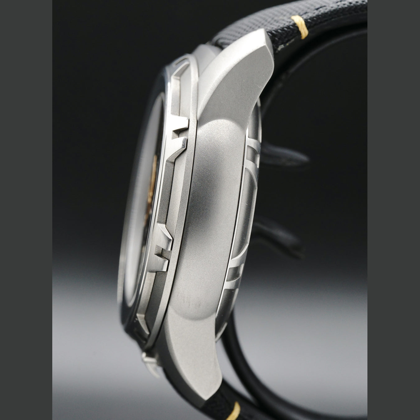Ulysse Nardin Freak 45mm 2053-132/02