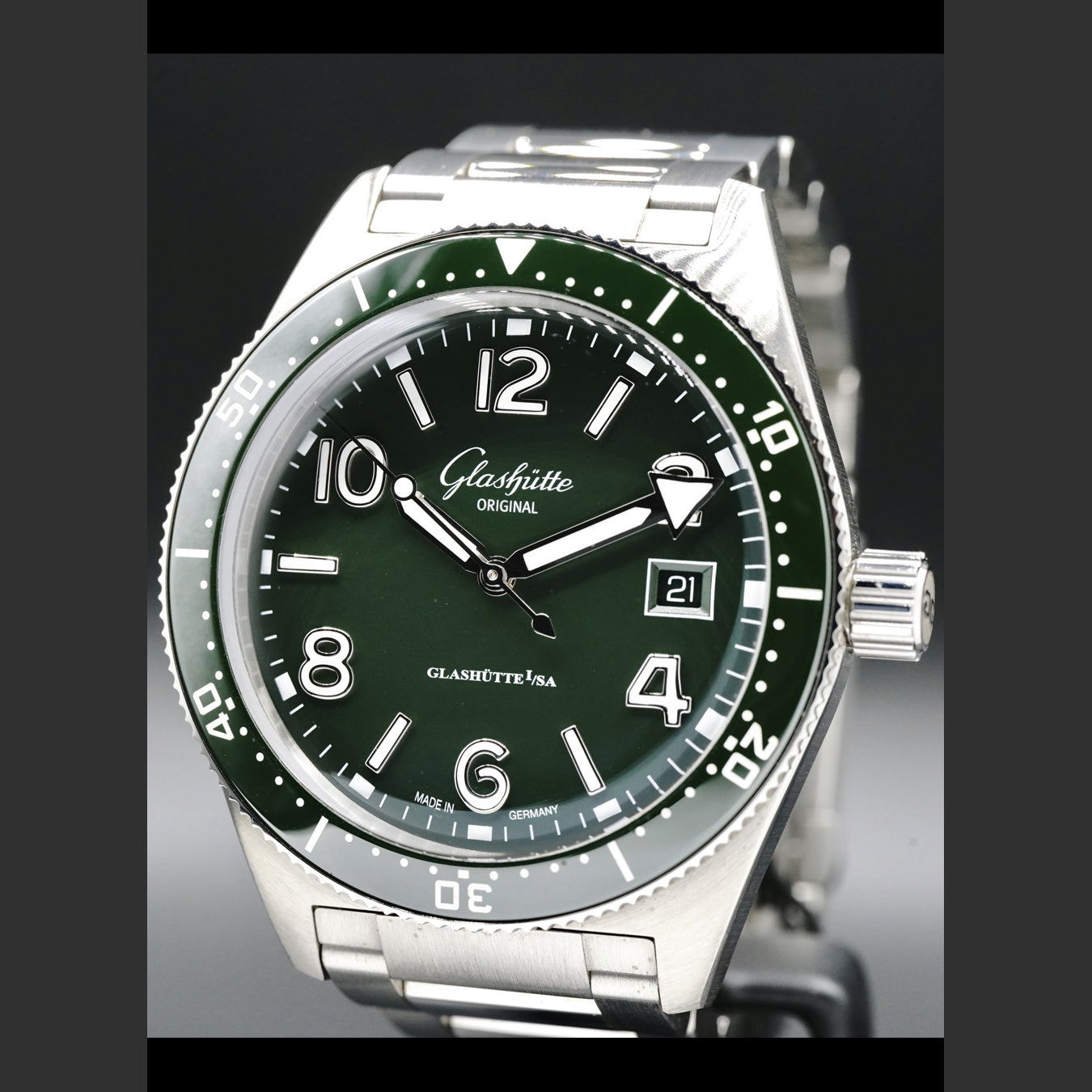 Glashutte SeaQ Auto SS Green 1-39-11-13-82-70