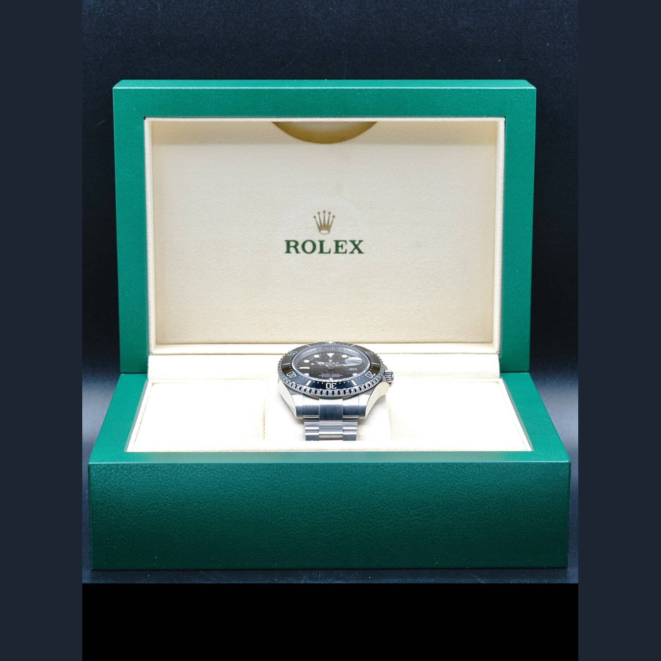 Rolex Oyster Perpetual Sea-Dweller 126600