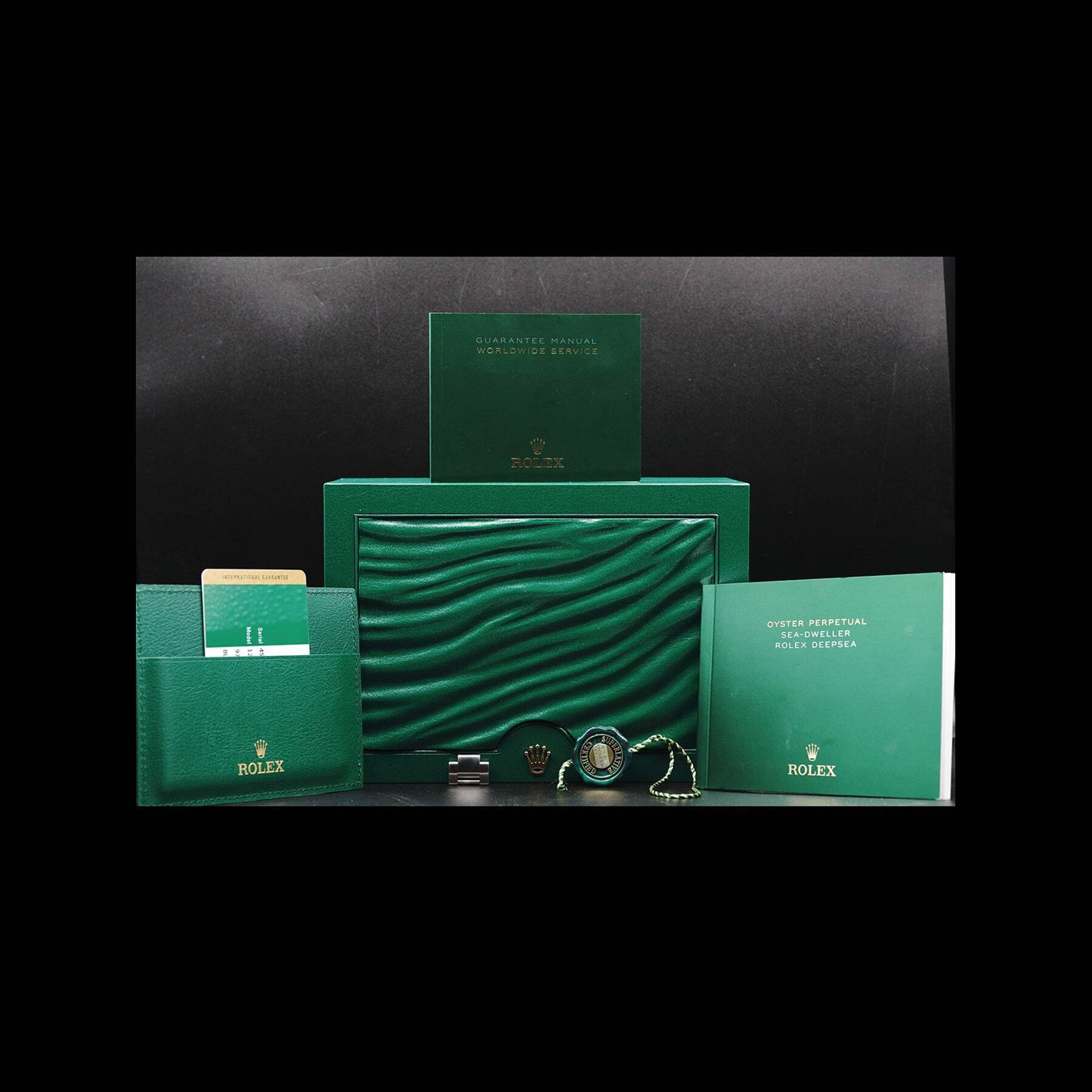 Rolex Oyster Perpetual Sea-Dweller 126600
