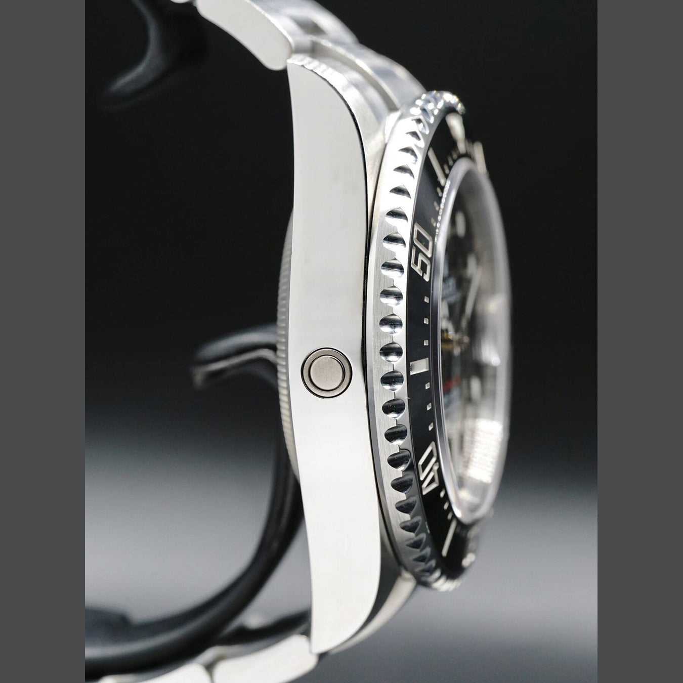 Rolex Oyster Perpetual Sea-Dweller 126600