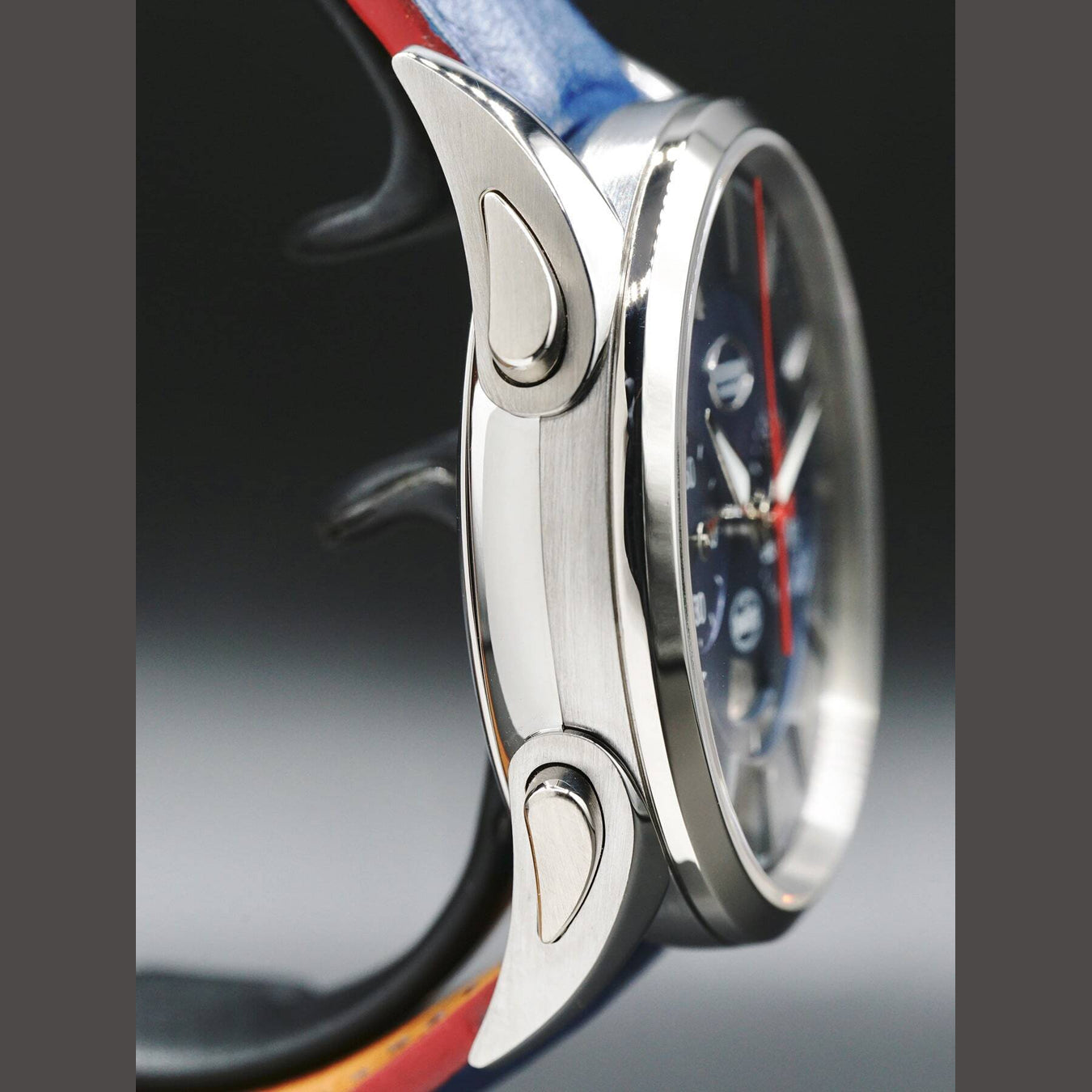 Parmigiani Fleurier Bugatti Aerolithe Titane White Gold Abyss PFC329-3400600-HE3132