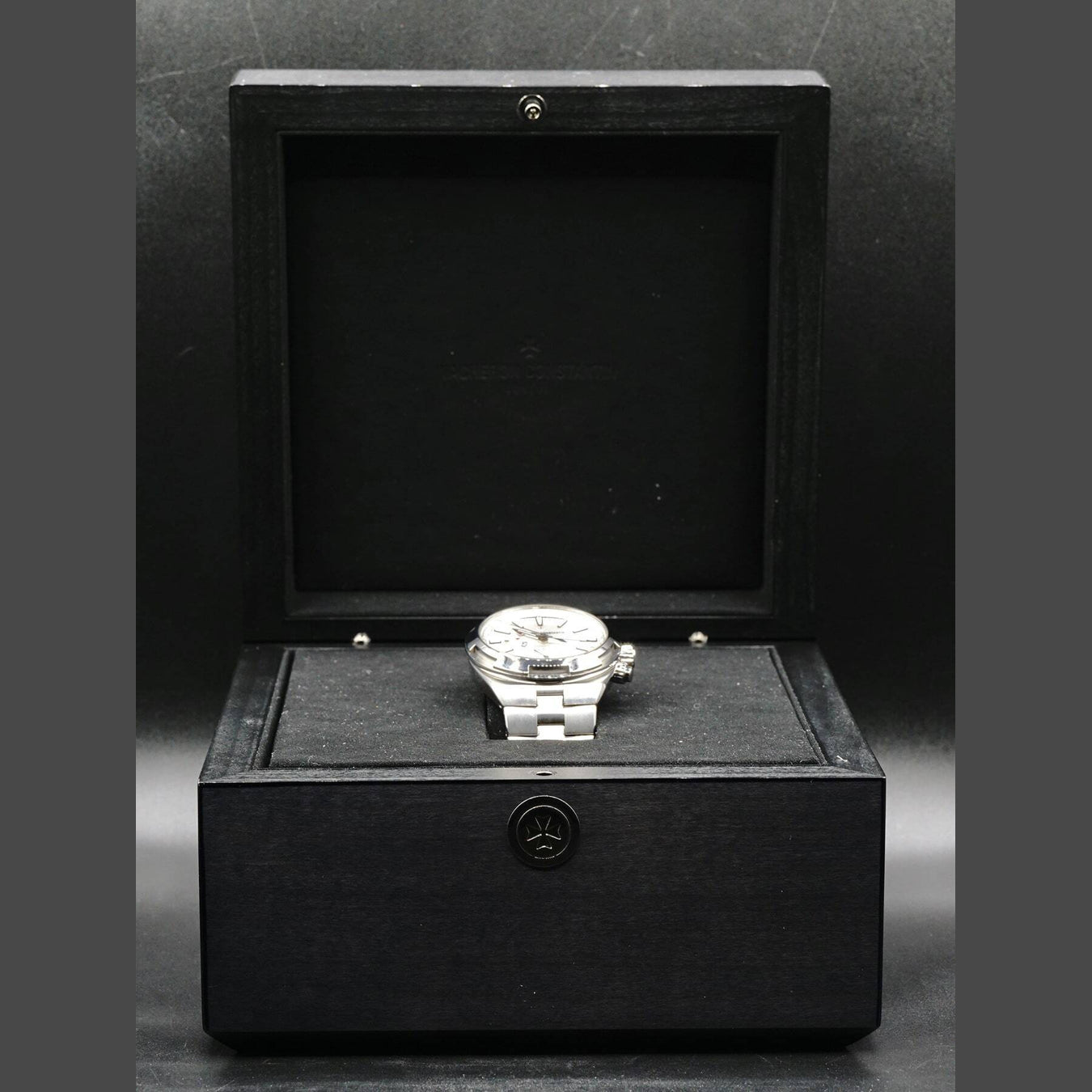 Vacheron Constantin Overseas Dual Time 41mm Stainless Steel 7900V/110A-B333