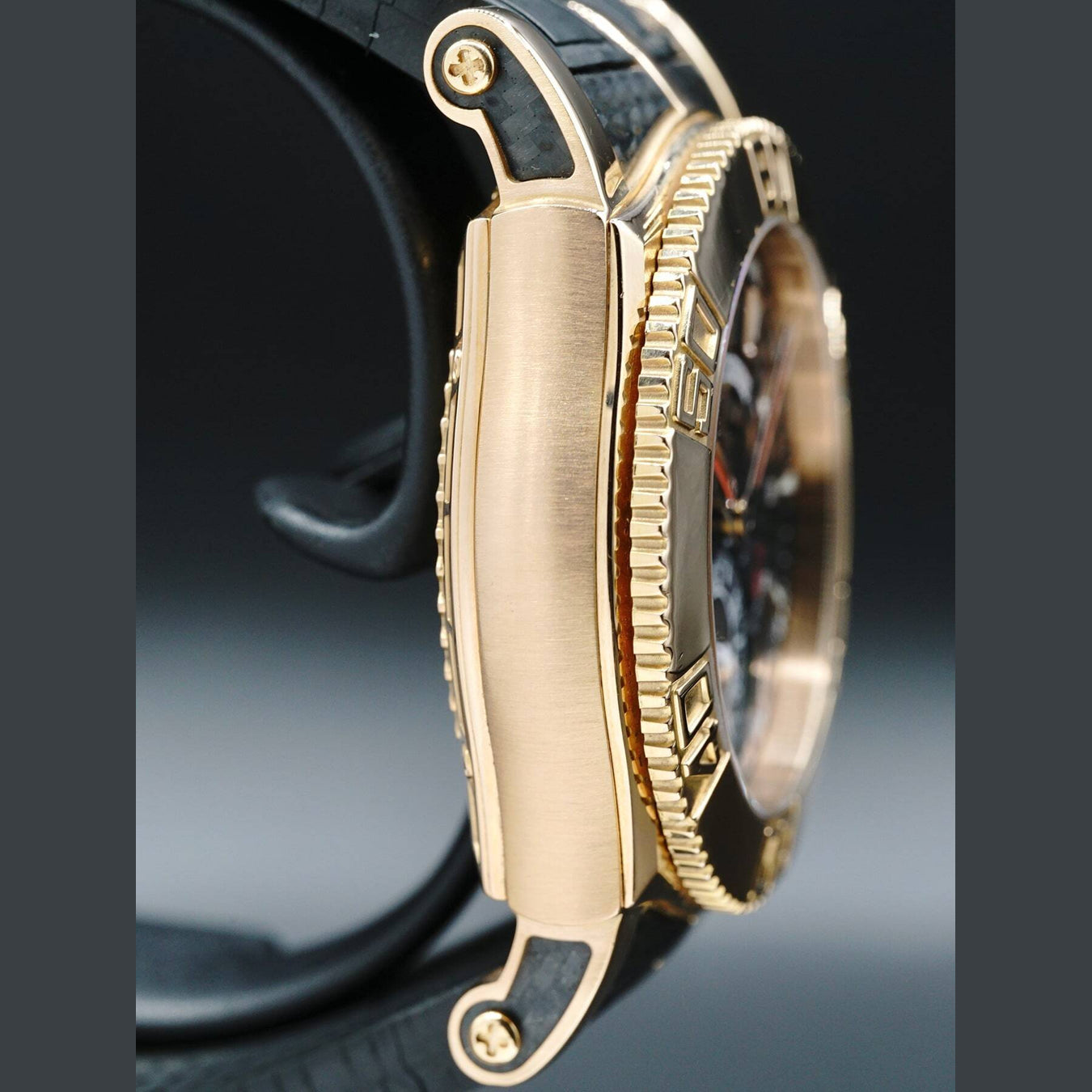Roger Dubuis Easy Diver SE40 14 5 K9. 53R