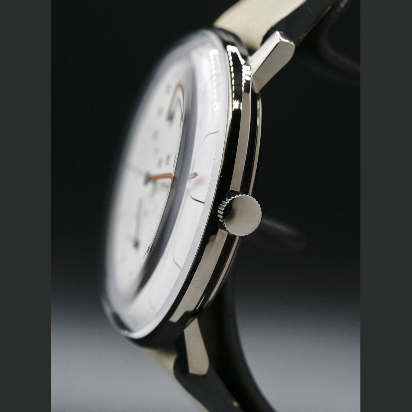 Junghans Max Bill Regulateur 027/3190.02
