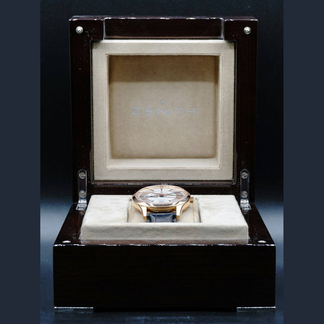 Zenith Captain Dual Time Automatic 18kt Rose Gold18.2130.682