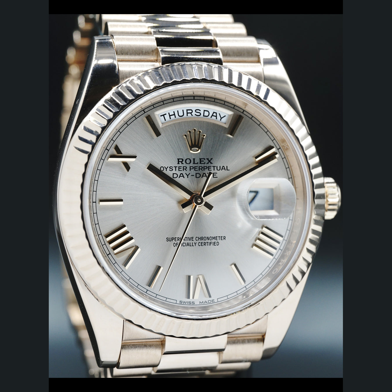 Rolex Day-Date 40mm Everose Gold 228235