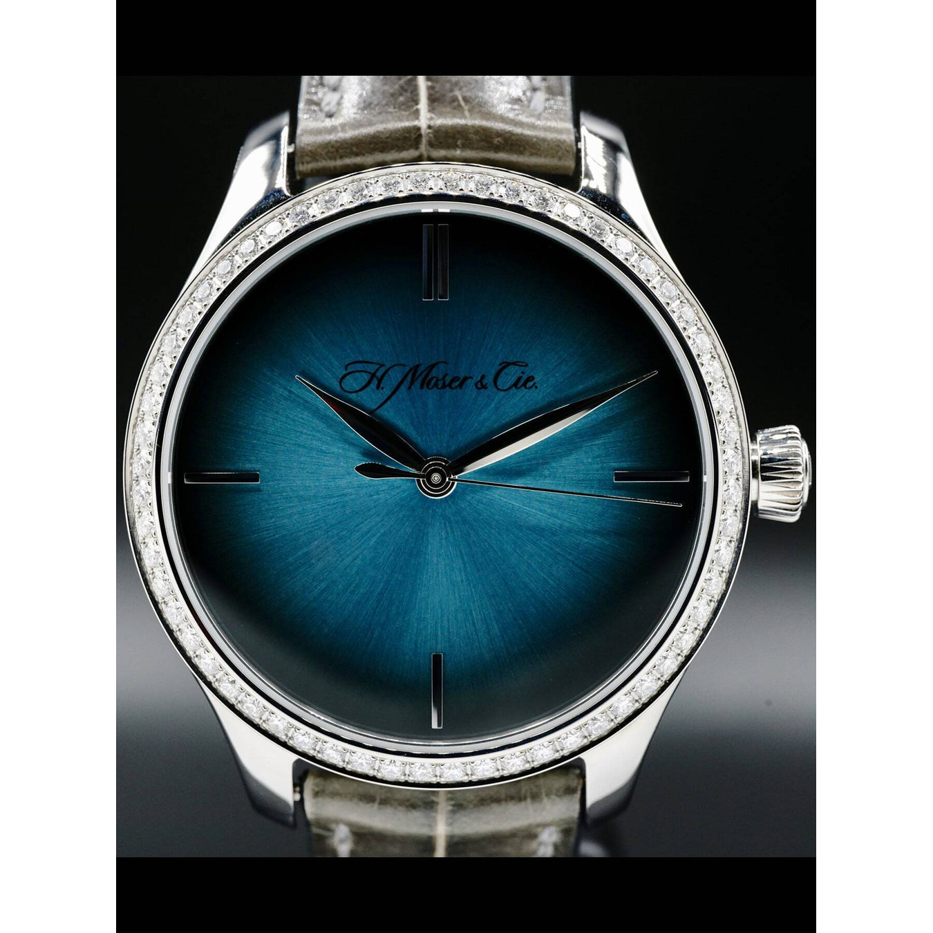 H. Moser & Cie. Endeavour Centre Seconds 1200-1207