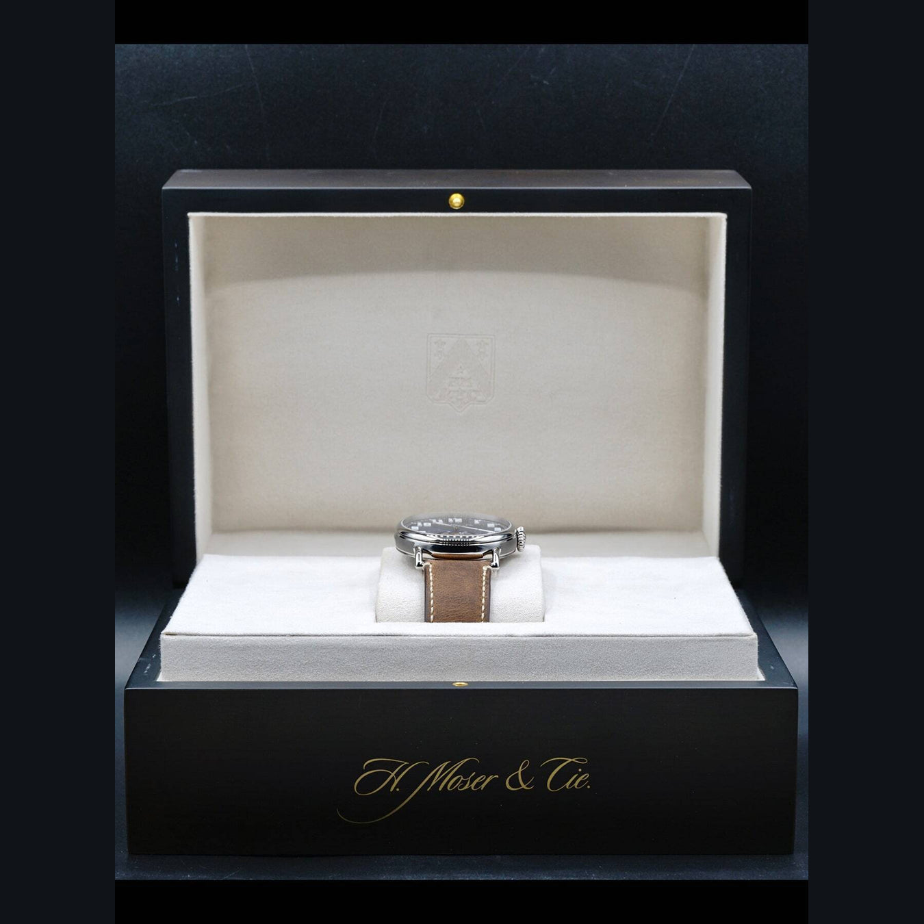 H. Moser & Cie. Heritage Tourbillon 8804-1200