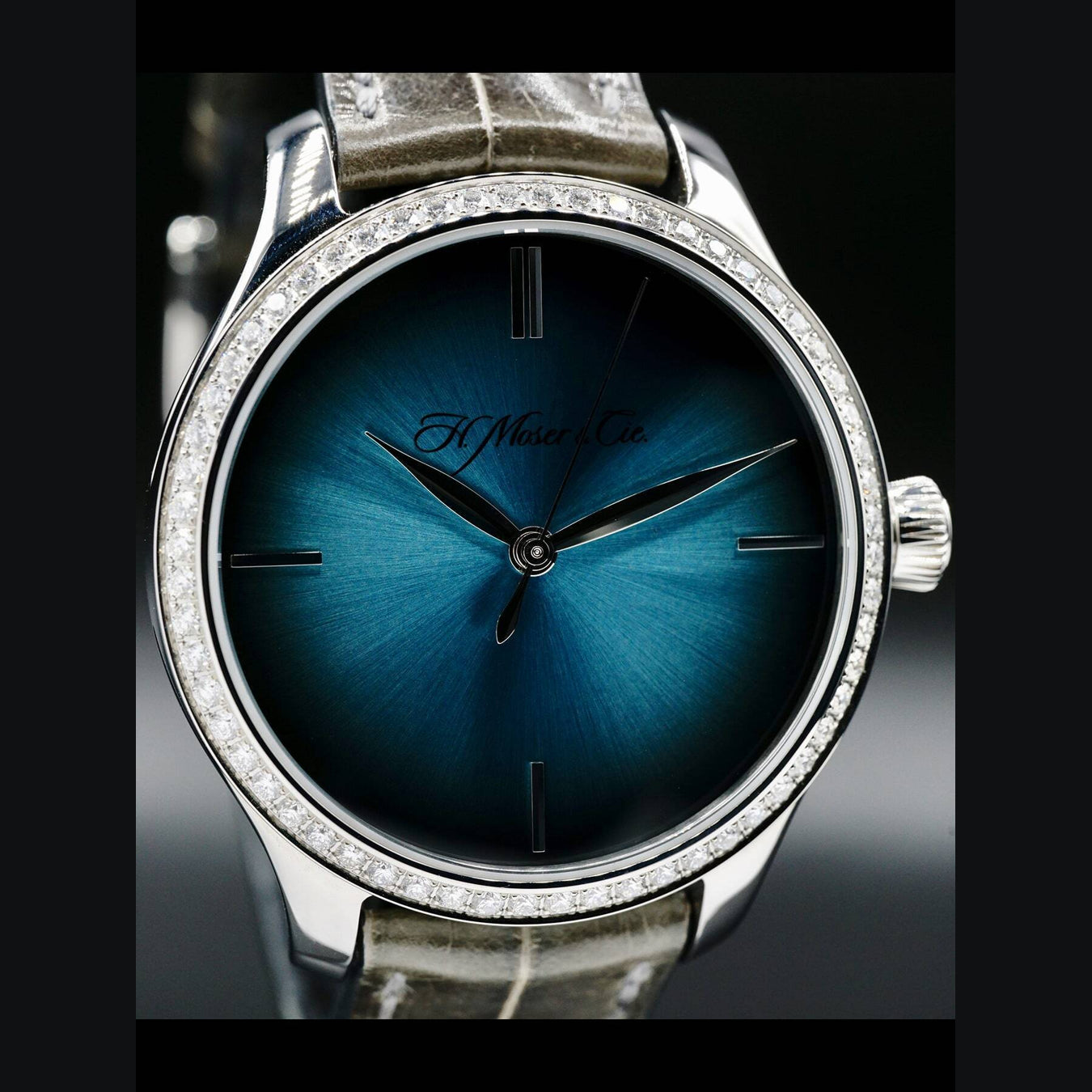 H. Moser & Cie. Endeavour Centre Seconds 1200-1207