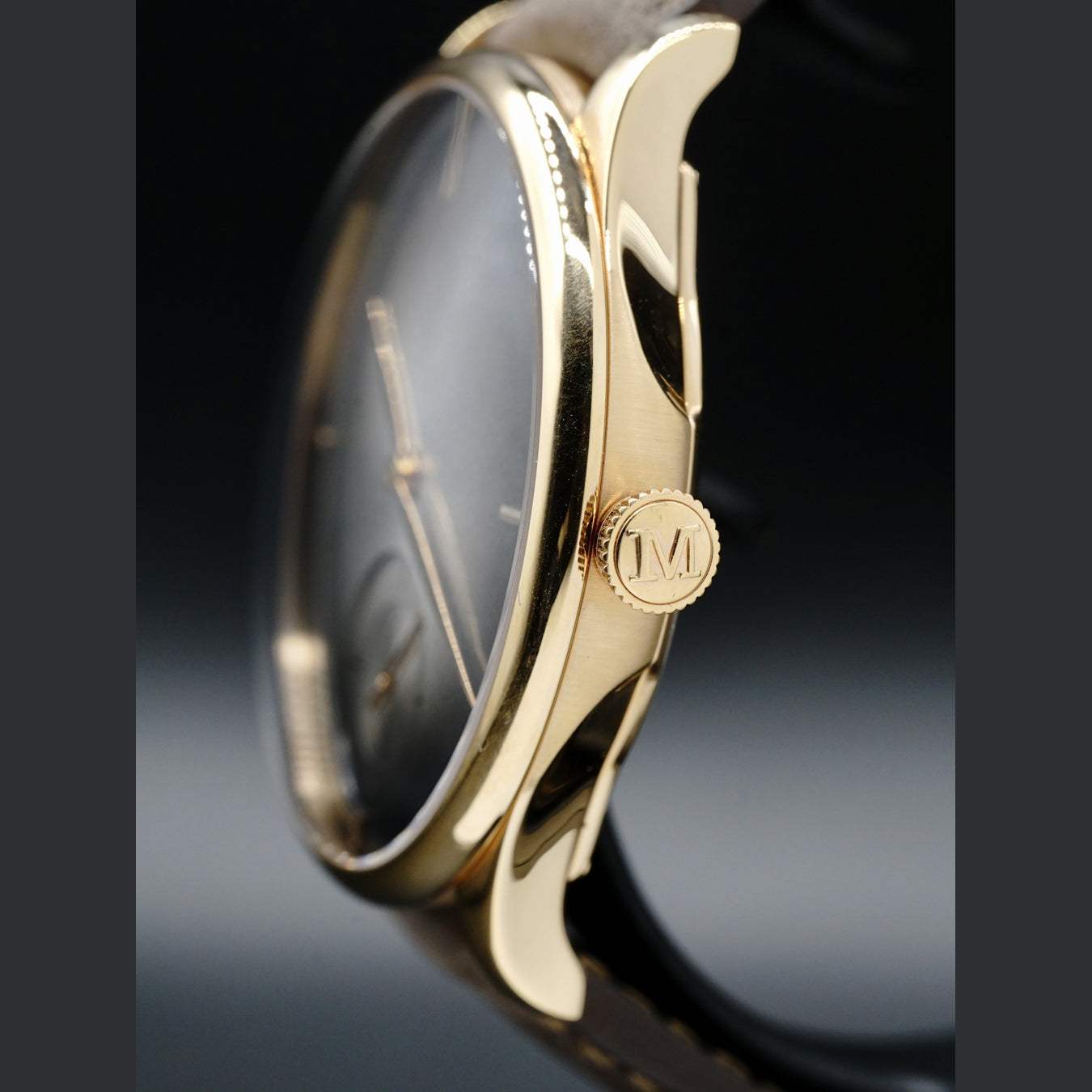 H. Moser & Cie. Venturer Small Seconds Purity Red Gold Fume Dial 2327-0404