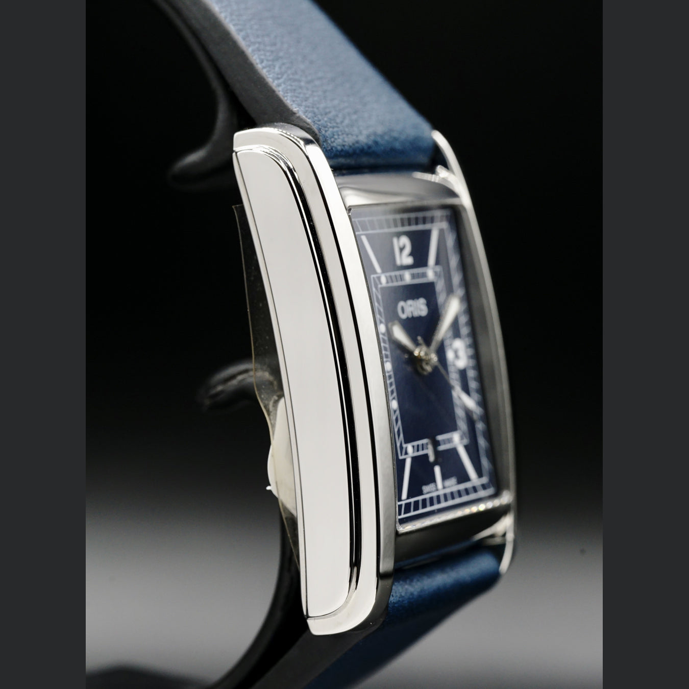 Oris Rectangular Blue 01 561 7783 4065-07 5 19 17