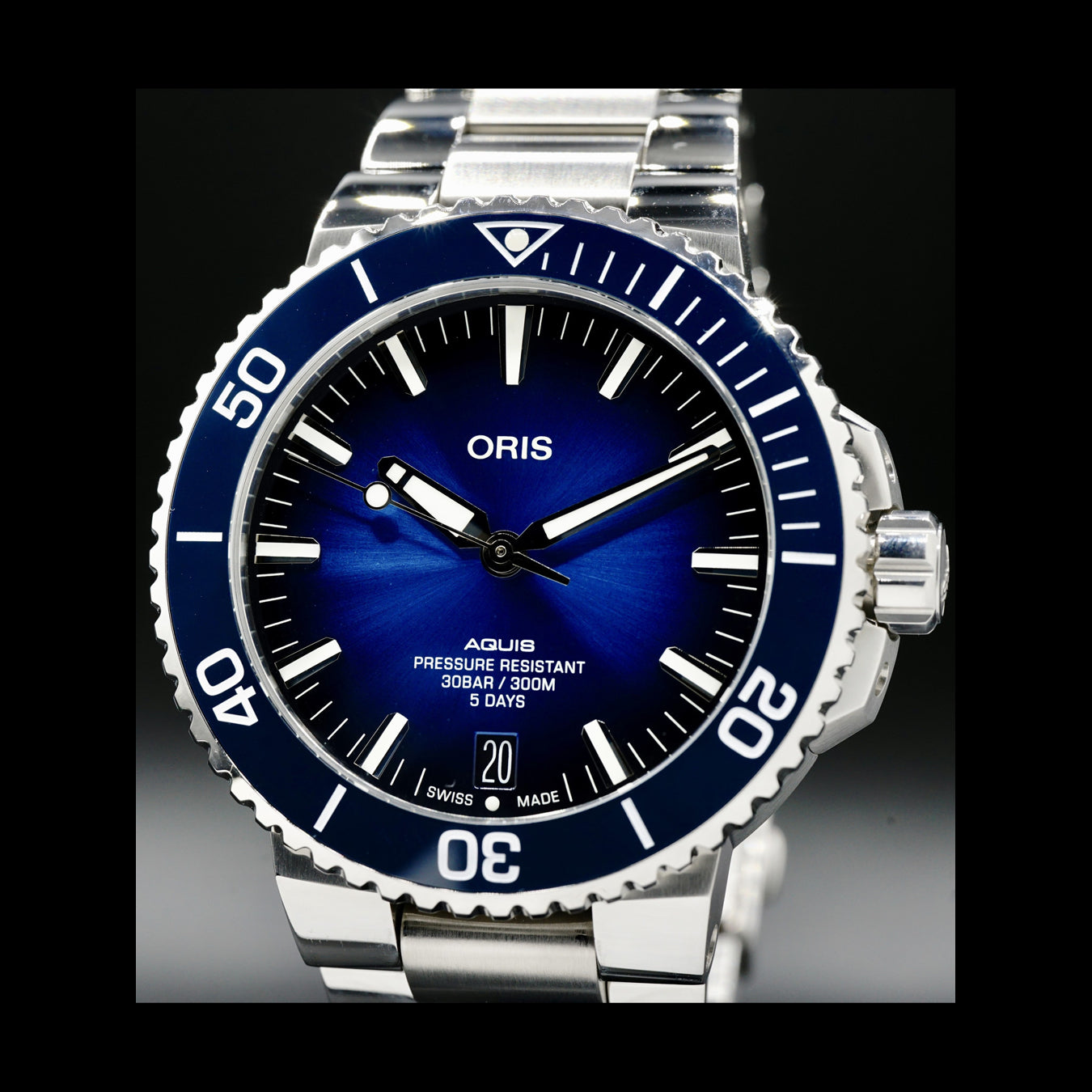 Oris Aquis Date Calibre 400 Diver on Bracelet 01 400 7763 4135