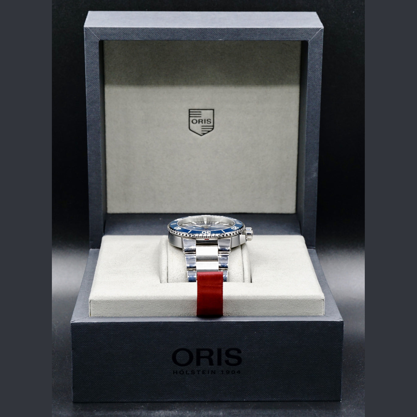 Oris Aquis Date Calibre 400 Diver on Bracelet 01 400 7763 4135