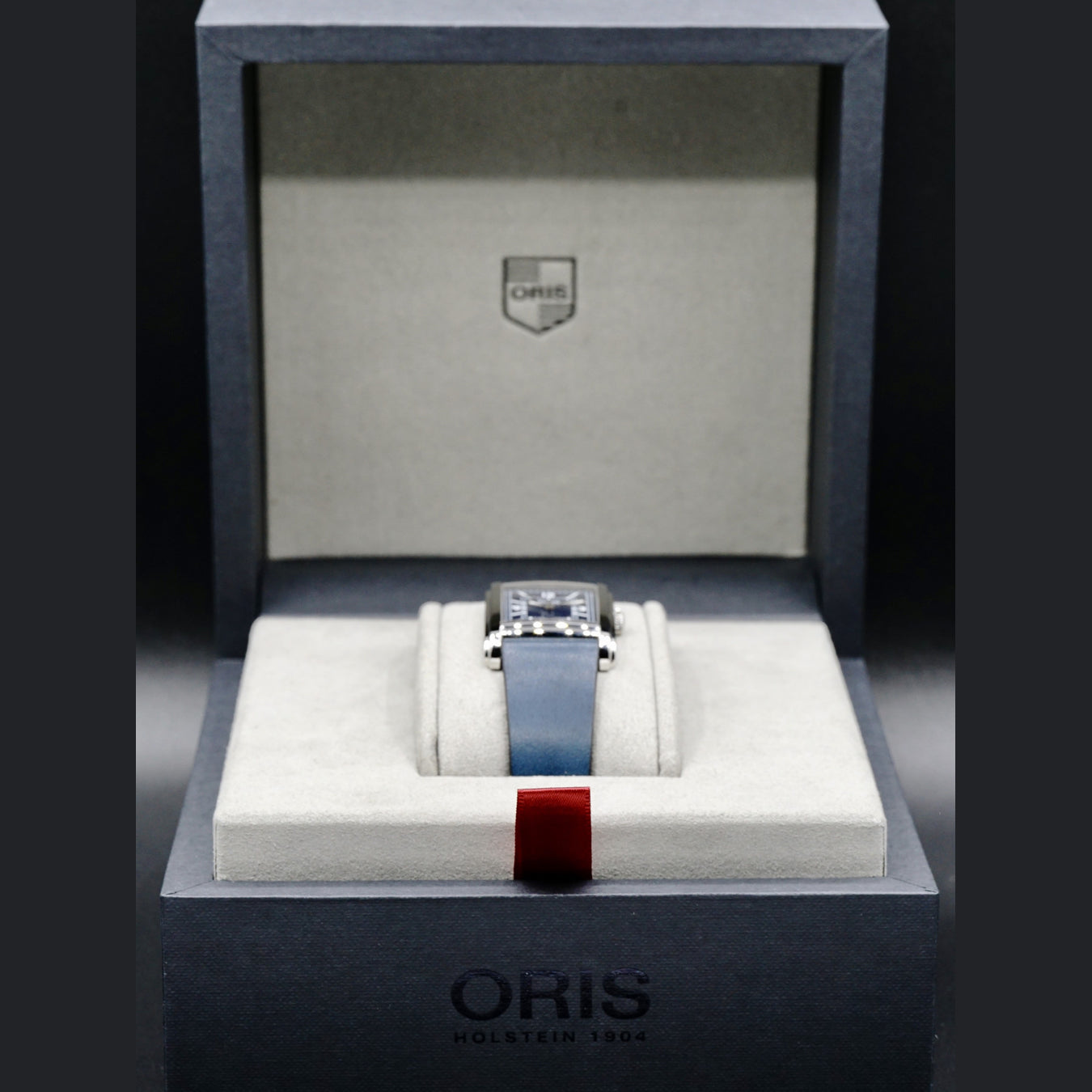Oris Rectangular Blue 01 561 7783 4065-07 5 19 17