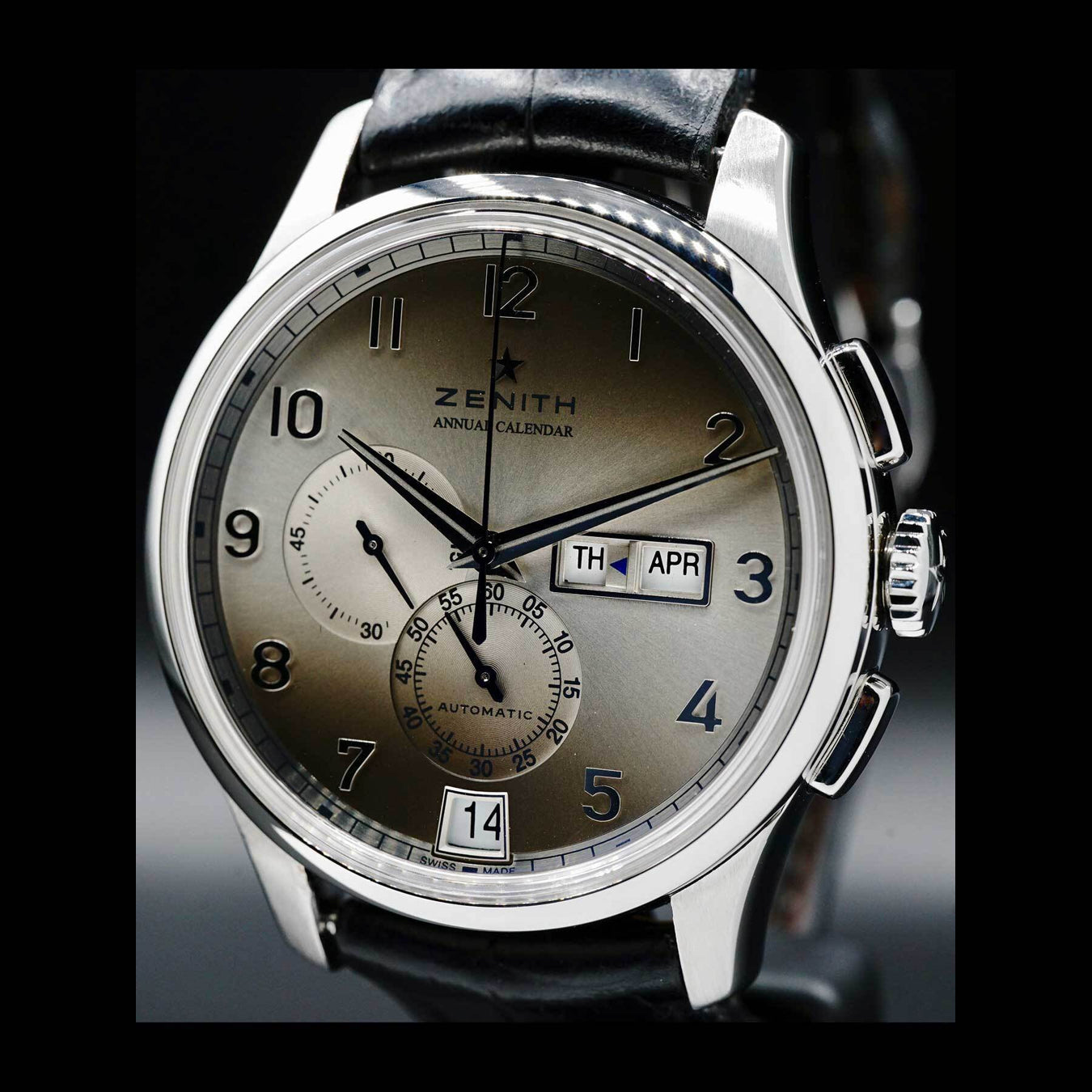 Zenith Captain Winsor Annual Calendar Fume Dial Men's Watch 03.2072.4054