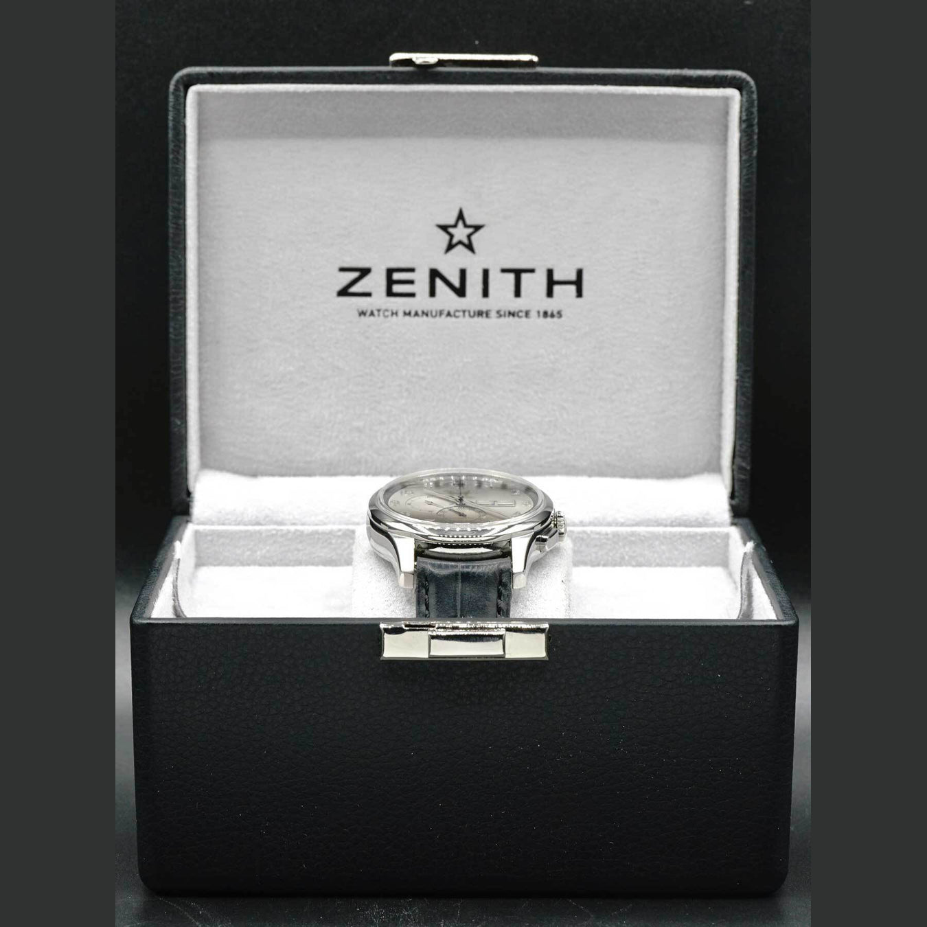 Zenith Captain Winsor Annual Calendar Fume Dial Men's Watch 03.2072.4054
