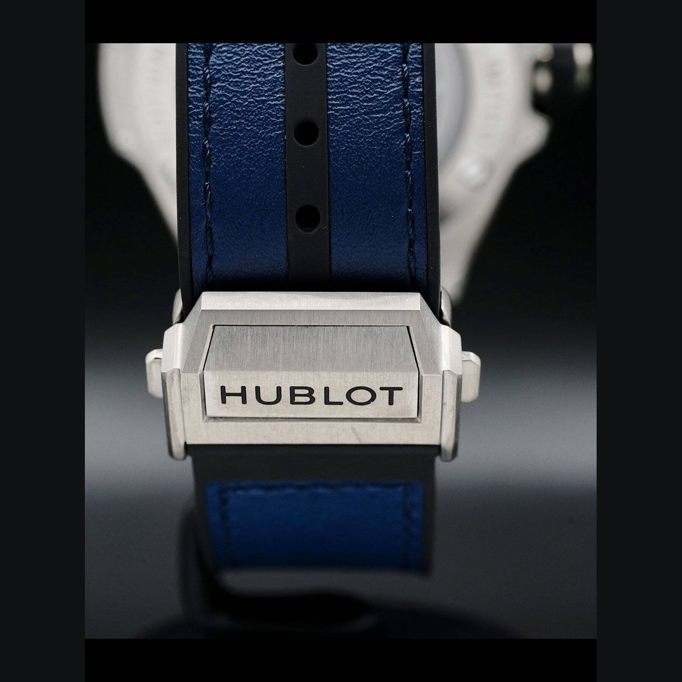 Hublot Big Bang Sang Bleu Titanium Blue 45mm 415.NX.7179.VR.MXM18