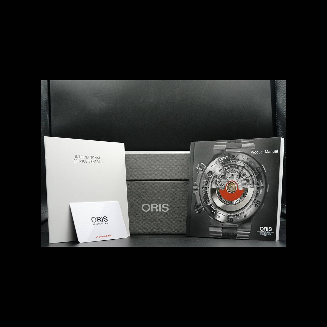 Oris Divers Sixty-Five Black Dial on Rubber Strap 01 733 7720 4354