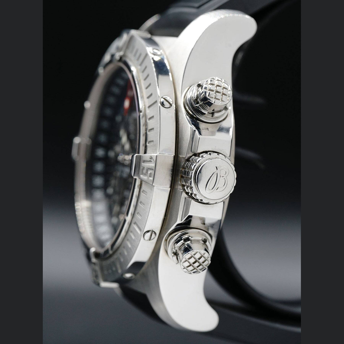 Breitling Avenger Seawolf Chrono A7339010/B905