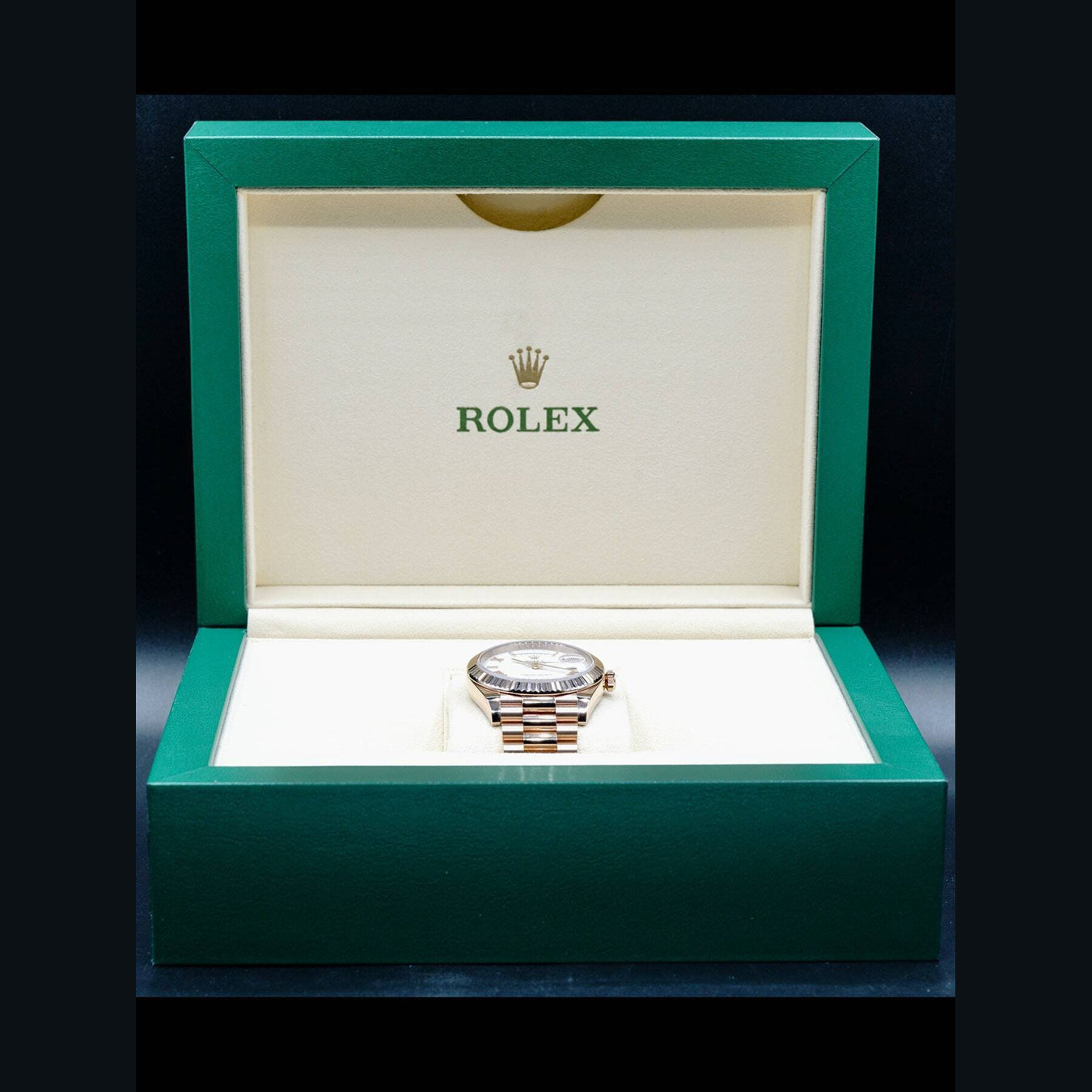 Rolex Oyster Perpetual Day-Date 40 Everose Gold 228235