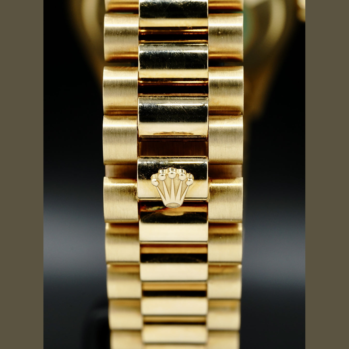 Rolex Oyster Perpetual Day-Date "President, Full Set, 18kt Yellow Gold" 18238