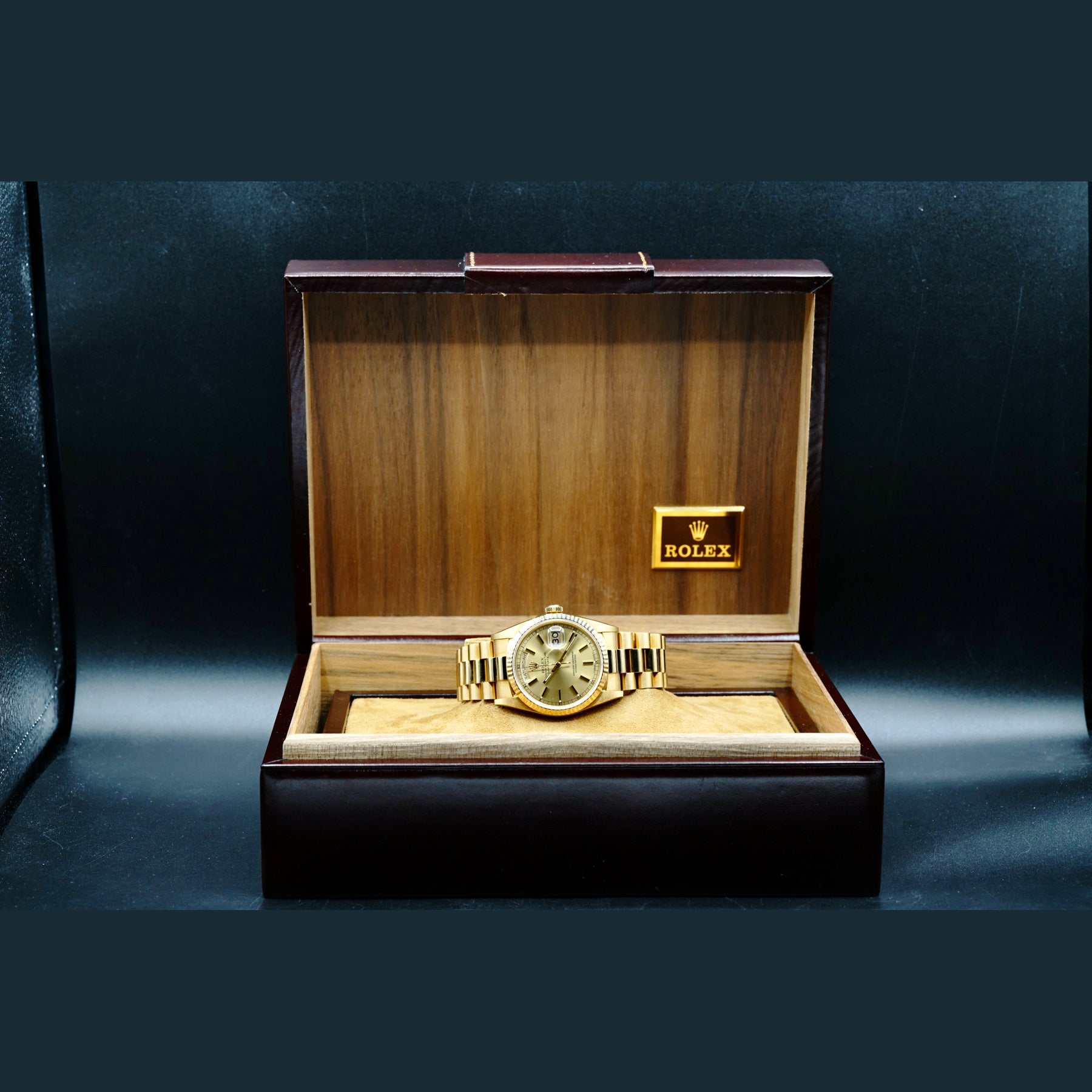 Rolex Oyster Perpetual Day-Date "President, Full Set, 18kt Yellow Gold" 18238