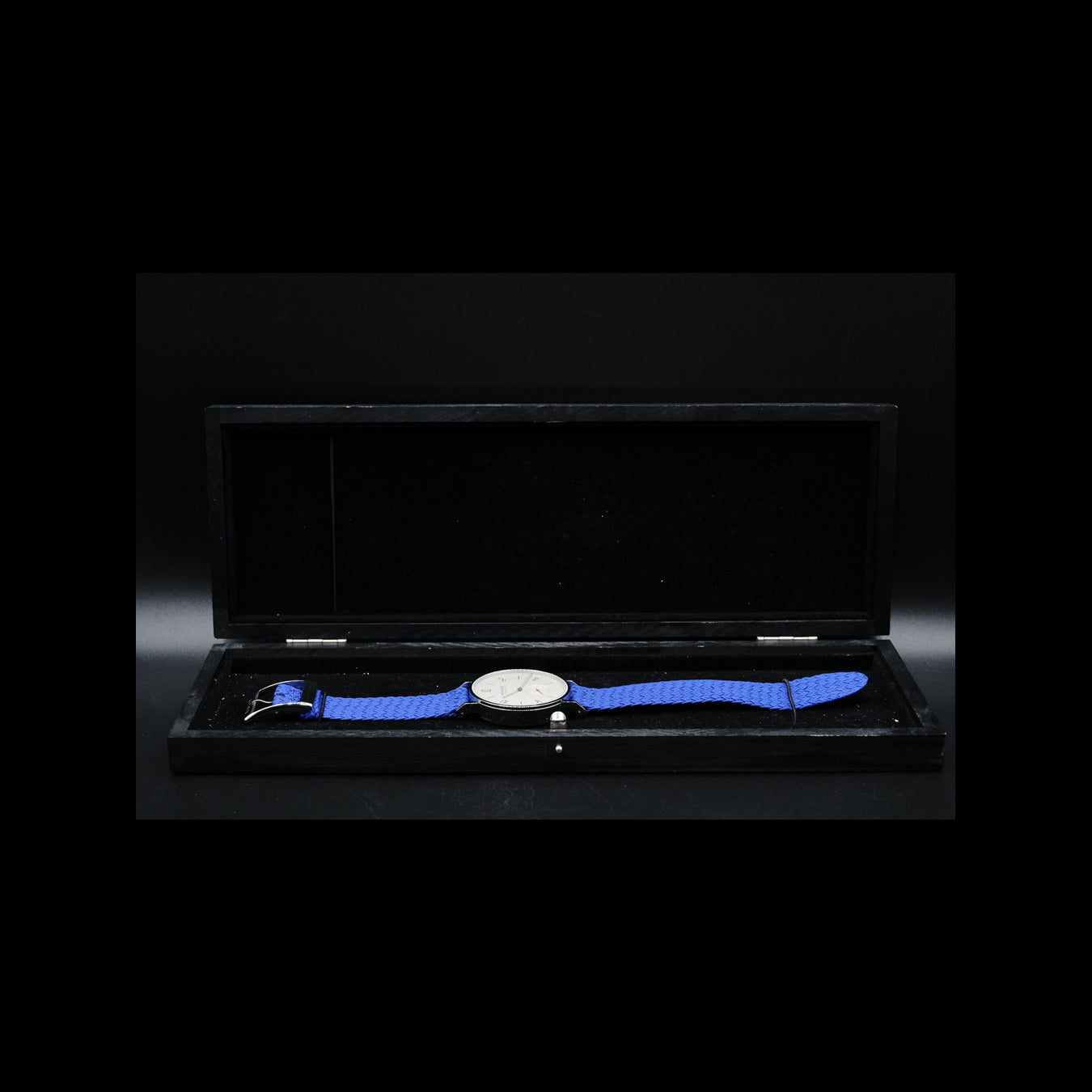 NOMOS Glashütte Ahoi