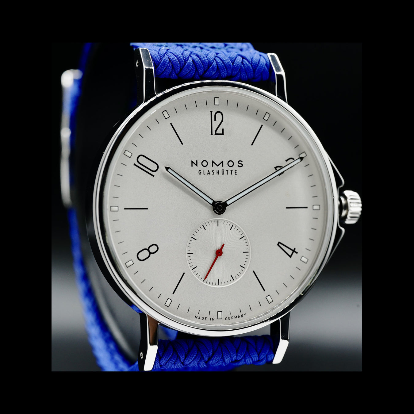 NOMOS Glashütte Ahoi