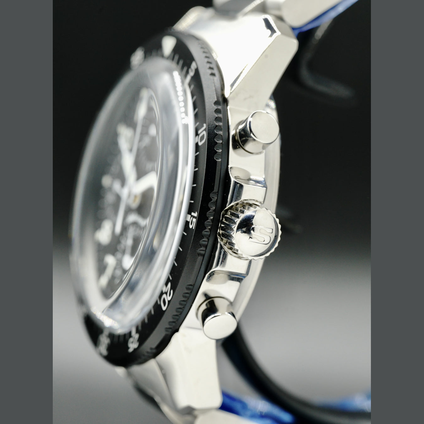 Sinn 103 St The Traditional Pilot Chronograph on Bracelet 103.031